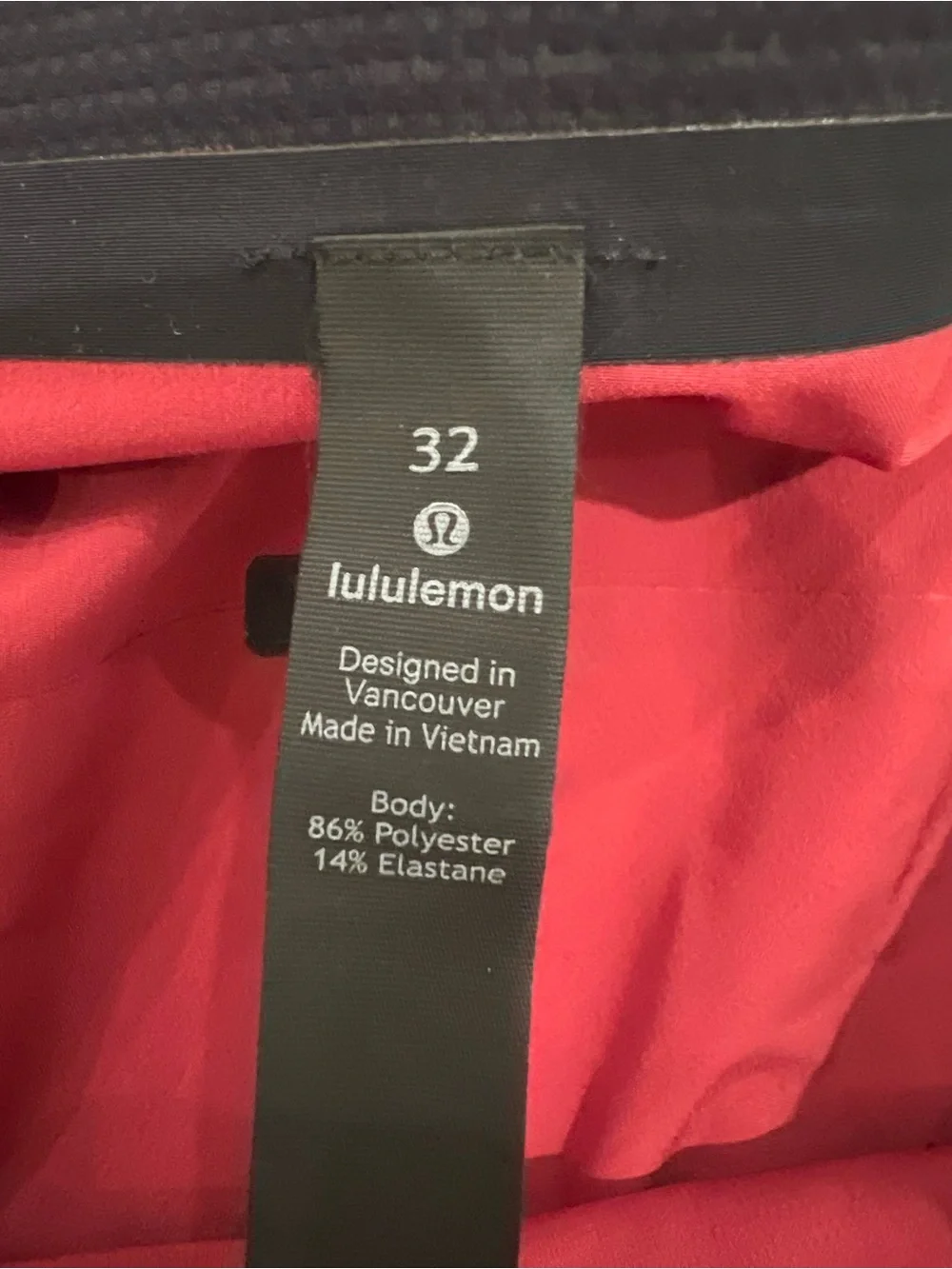 Lululemon Board Short Mens 32 Red Current State Swim Surf Beach Vacation Resort